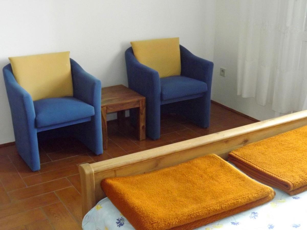 Apartments Maricic 200 Meters From The Beach Novi Vinodolski Kültér fotó